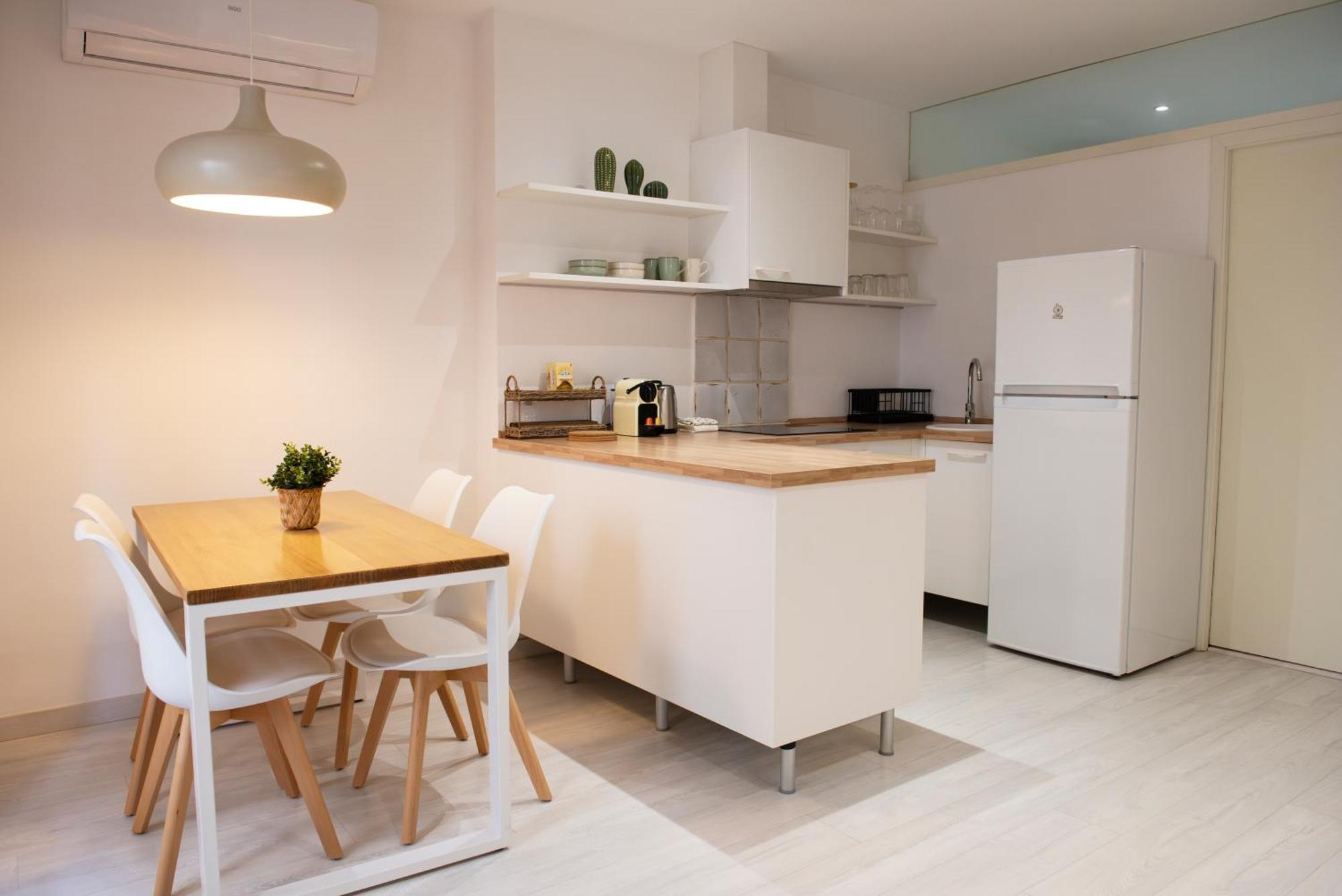 Elena Apartments Gérone Extérieur photo